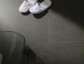 Avenue Grey Texture Antislip L